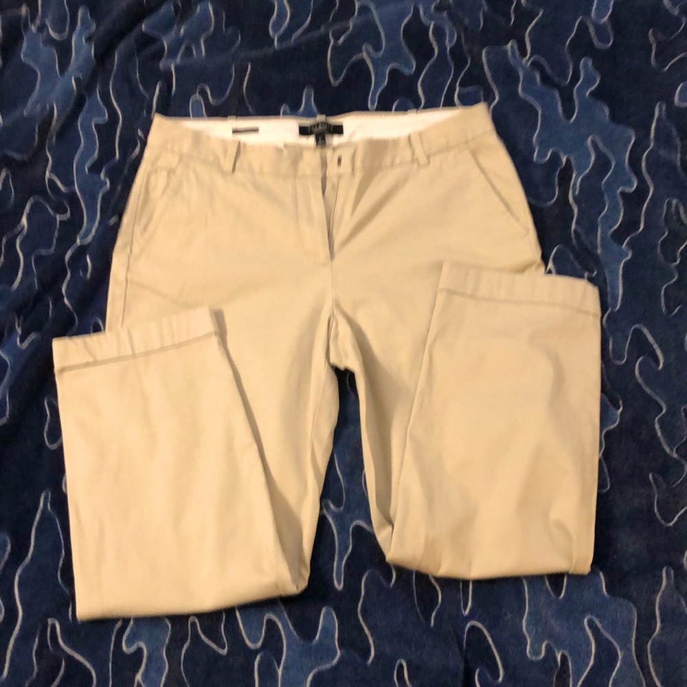 Chinos